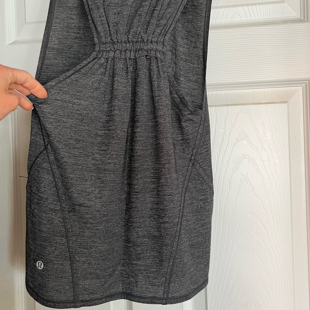 Lululemon tank - Picture 6 of 6